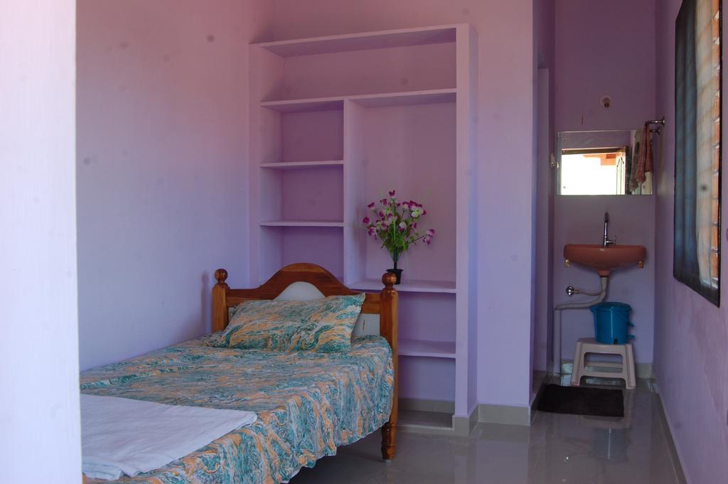 Rainbow Guest House Tiruvannamalai Tiruvannāmalai Room photo